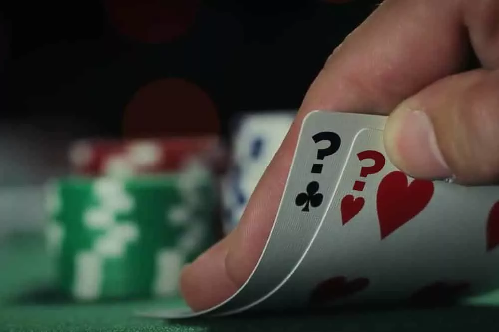 德州扑克推测对手范围最容易犯得四个错误！